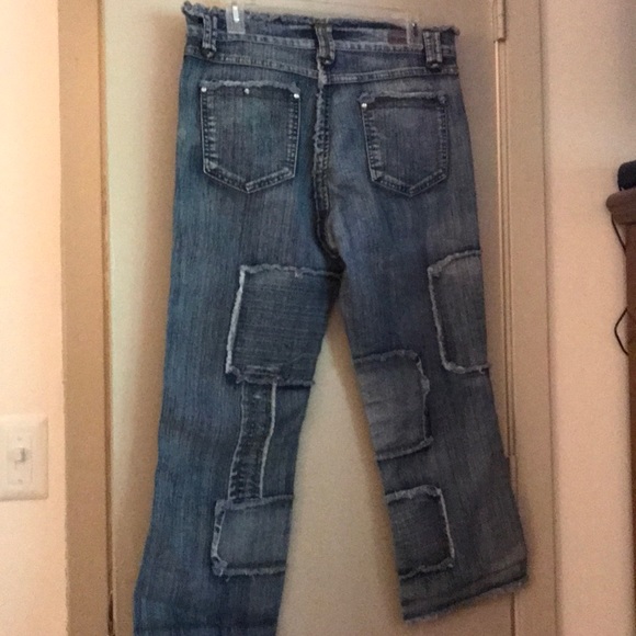 CJ Jeans Capris - Picture 4 of 8